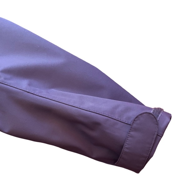 Rain jacket very good condition ! - Picture 7 of 12